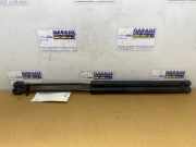 Set Gasdämpfer Heckklappe von einem Mercedes A-Klasse