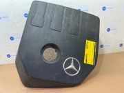 Abdeckblech Motor von einem Mercedes GLA