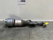 Stoßdämpferstrebe links vorne von einem Mercedes E-Klasse