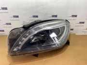 Scheinwerfer links von einem Mercedes ML-Klasse