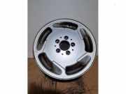 Felge von einem Mercedes C-Klasse