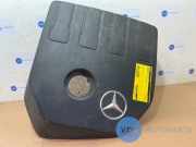 Abdeckblech Motor von einem Mercedes GLA