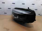 Scheinwerfer rechts von einem Mercedes B-Klasse