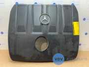 Abdeckblech Motor von einem Mercedes A-Klasse
