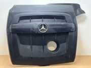 Abdeckblech Motor von einem Mercedes A-Klasse