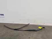 Scheibenwischerarm vorne von einem Mercedes B-Klasse