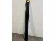 Schwelle links von einem Mercedes C-Klasse (183)