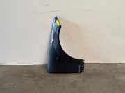 Kotflügel rechts vorne von einem Mercedes C-Klasse