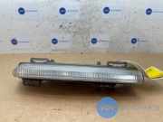 Tageslicht rechts von einem Mercedes E-Klasse