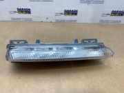 Tageslicht rechts von einem Mercedes B-Klasse