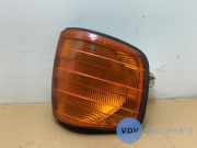 Richtungsanzeiger rechts von einem Mercedes S-Klasse