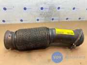 Flexibles Auspuffstück von einem Mercedes CLA