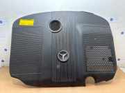 Abdeckblech Motor von einem Mercedes E-Klasse