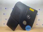 Abdeckblech Motor von einem Mercedes C-Klasse