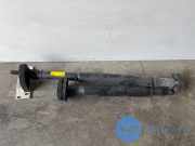 Zwischenachse von einem Mercedes S-Klasse