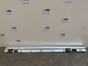 Schwelle links von einem Mercedes E-Klasse