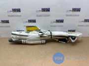 Airbag Himmel links von einem Mercedes A-Klasse
