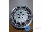 Felge von einem Mercedes SL