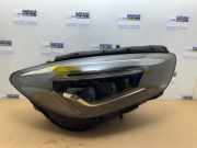 Scheinwerfer rechts von einem Mercedes B-Klasse