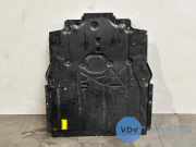 Schutzblech Boden von einem Mercedes GLB-Klasse