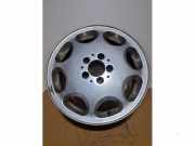 Felge von einem Mercedes S-Klasse