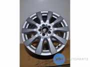 Felge von einem Mercedes R-Klasse