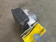 ABS Pumpe von einem Mercedes C-Klasse