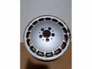 Felge von einem Mercedes 190E/D