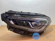 Scheinwerfer links von einem Mercedes GLA