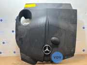 Abdeckblech Motor von einem Mercedes A-Klasse