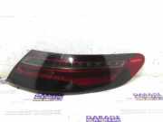 Rücklicht rechts von einem Mercedes E-Klasse