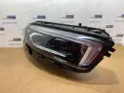 Scheinwerfer rechts von einem Mercedes A-Klasse