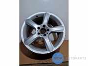 Felge von einem Mercedes SLK