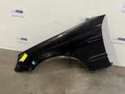 Kotflügel links vorne von einem Mercedes C-Klasse (197)