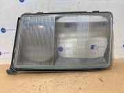 Scheinwerferglas links von einem Mercedes E-Klasse