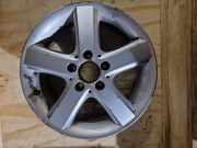 Felge von einem Mercedes B-Klasse