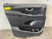 Türverkleidung 2-türig rechts von einem Mercedes Vito