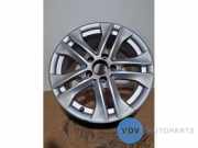 Felge von einem Mercedes C-Klasse