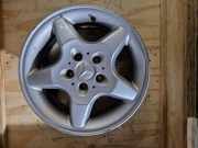 Felge von einem Mercedes ML-Klasse