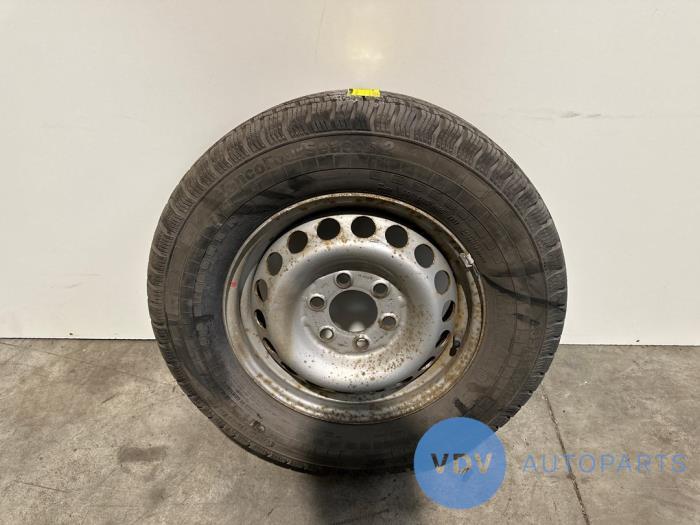 Felge von einem Mercedes Sprinter