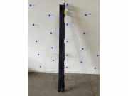 Schwelle rechts von einem Mercedes GLB-Klasse (149)