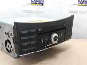 Radio von einem Mercedes E-Klasse