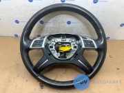 Lenkrad von einem Mercedes E-Klasse
