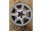 Felge von einem Mercedes C-Klasse