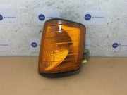 Richtungsanzeiger links von einem Mercedes 190E/D