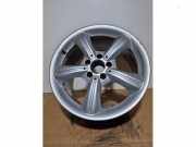 Felge von einem Mercedes SLK