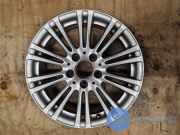 Felge von einem Mercedes E-Klasse