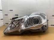 Scheinwerfer links von einem Mercedes E-Klasse
