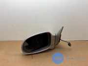 Außenspiegel links von einem Mercedes SLK