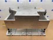 Batterieträger von einem Mercedes C-Klasse